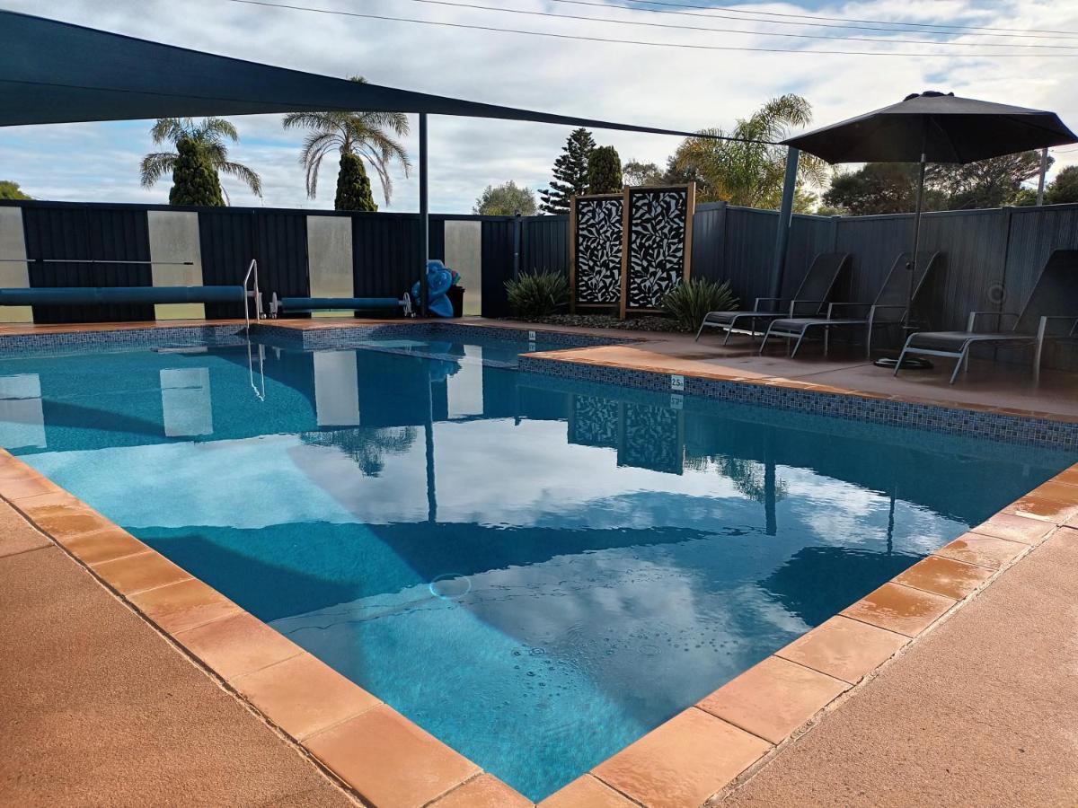 Grandeur Holiday Units Merimbula Exterior photo