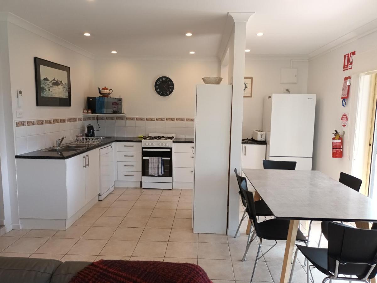 Grandeur Holiday Units Merimbula Exterior photo