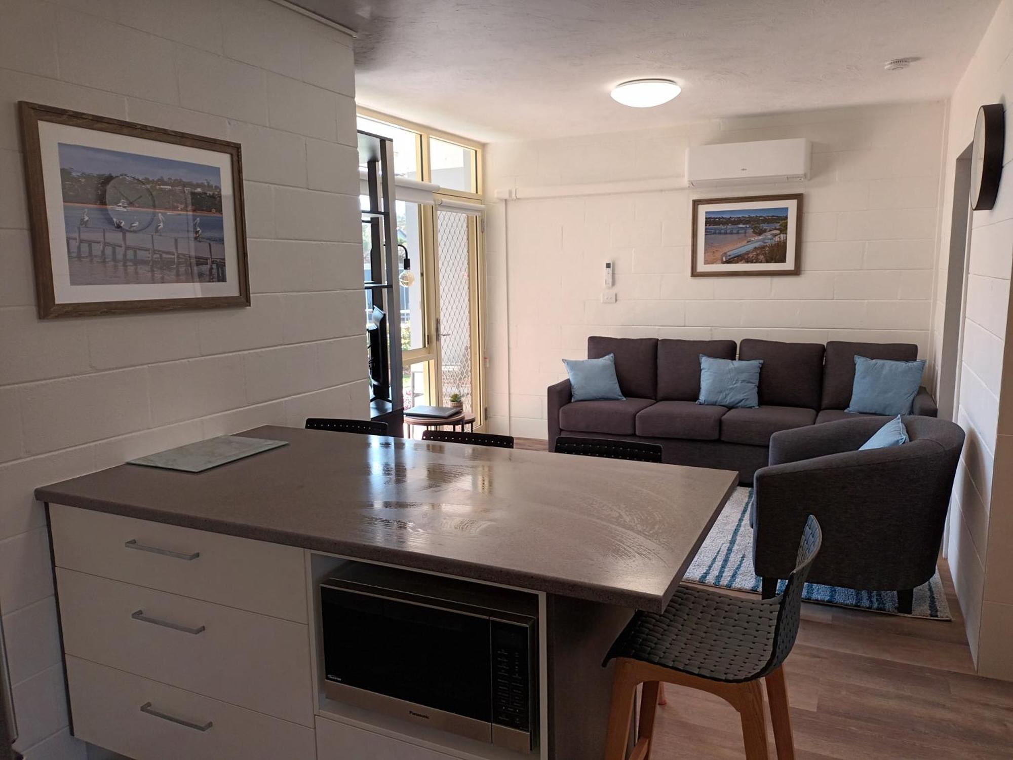 Grandeur Holiday Units Merimbula Room photo